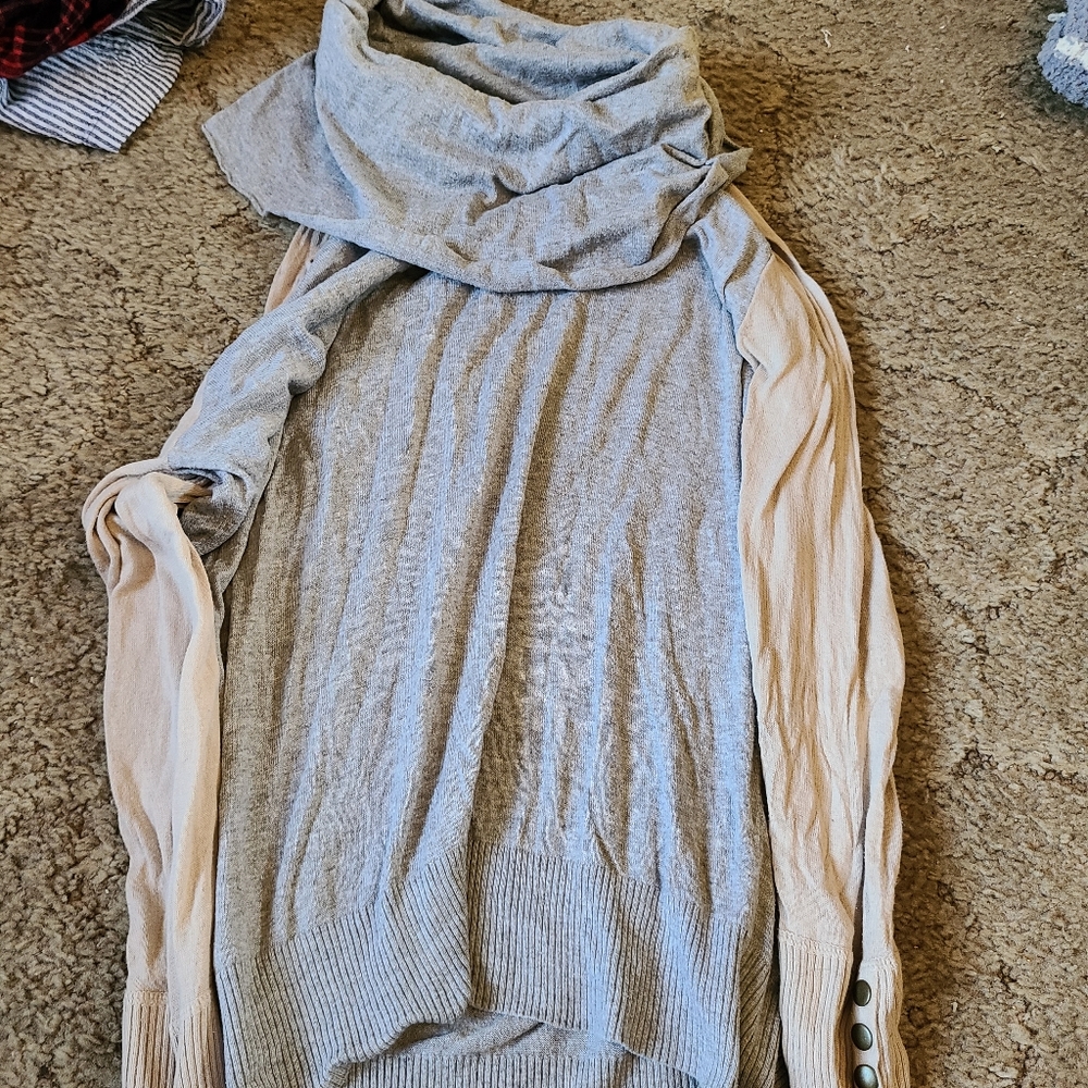 Oversized turtle neck sweater